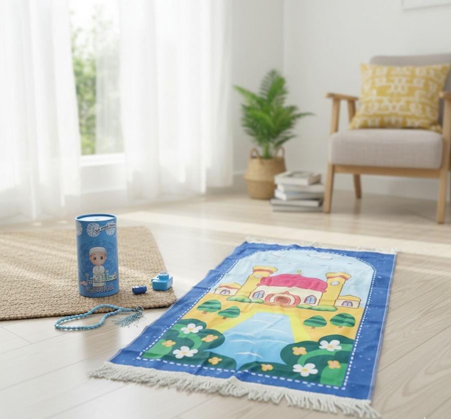 سجادة صلاة للأطفال – طقم 5 قطع | Kids’ Prayer Mat Set – 5 Pcs